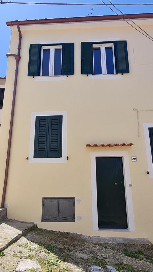 La Casa Di Delia Apartment Marciana Marina  Bagian luar foto