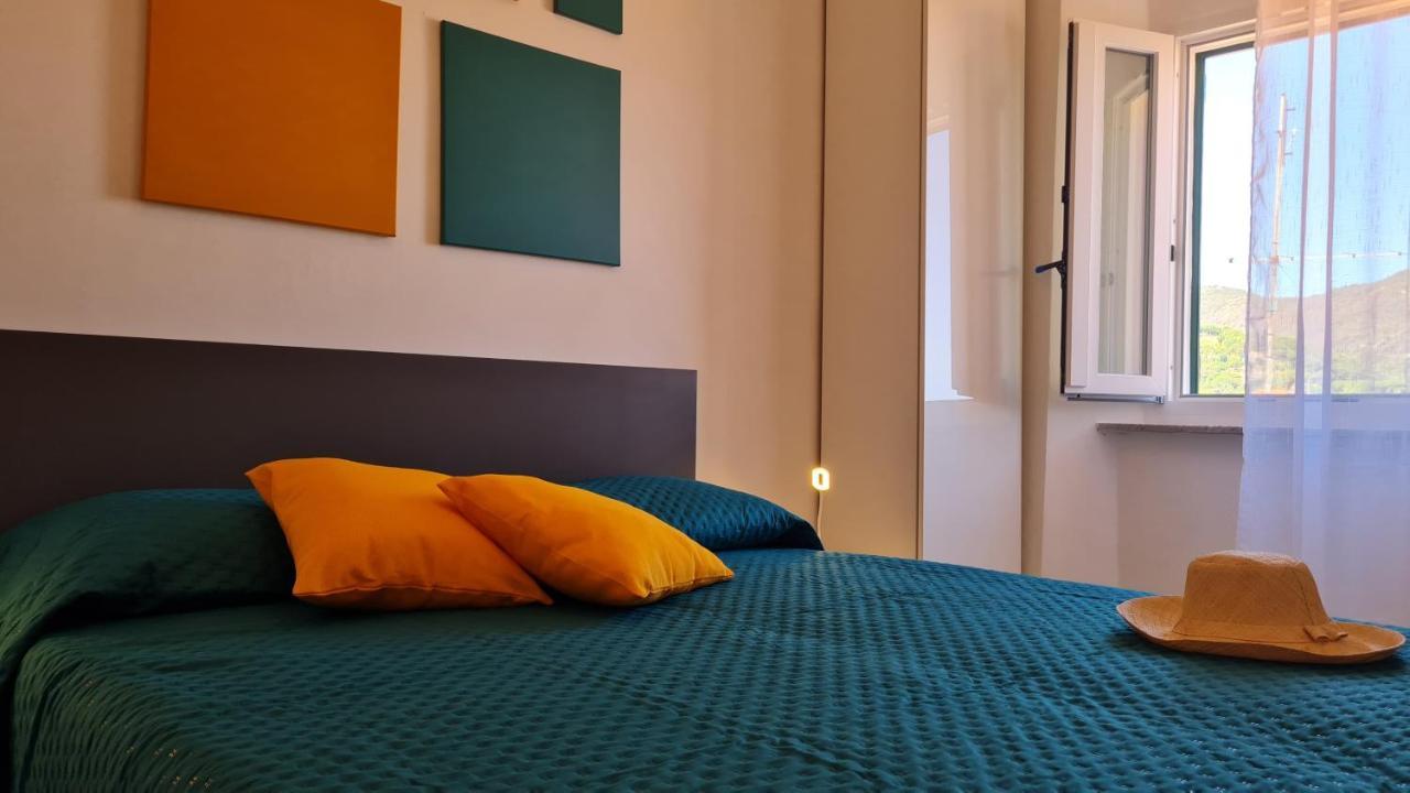 La Casa Di Delia Apartment Marciana Marina  Bagian luar foto